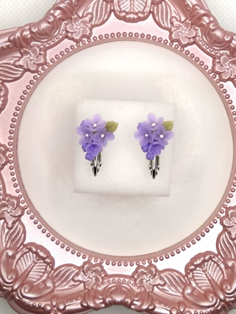 180 ライラックのミニブーケイヤリング(紫)