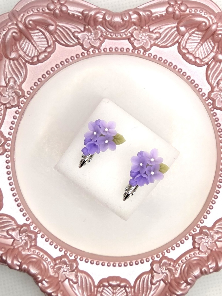 180 ライラックのミニブーケイヤリング(紫)