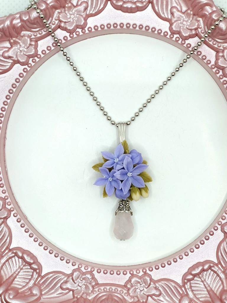 187 桔梗のブーケネックレス