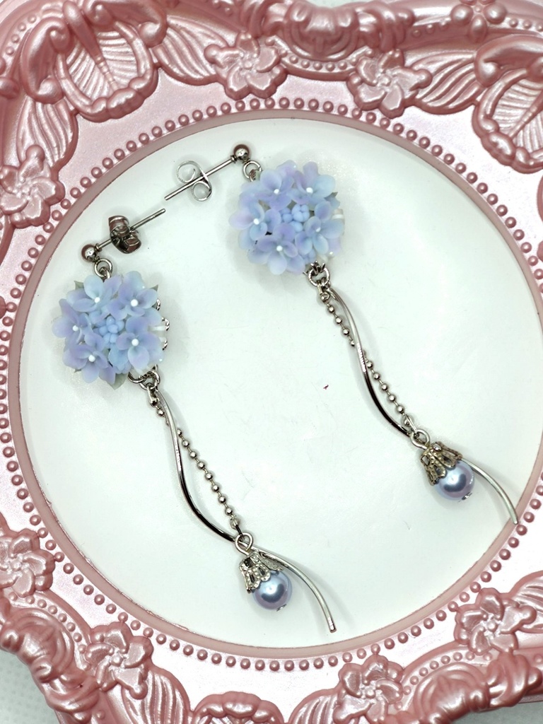 226 紫陽花のブーケピアス(サージカルステンレス)パーツ変更可