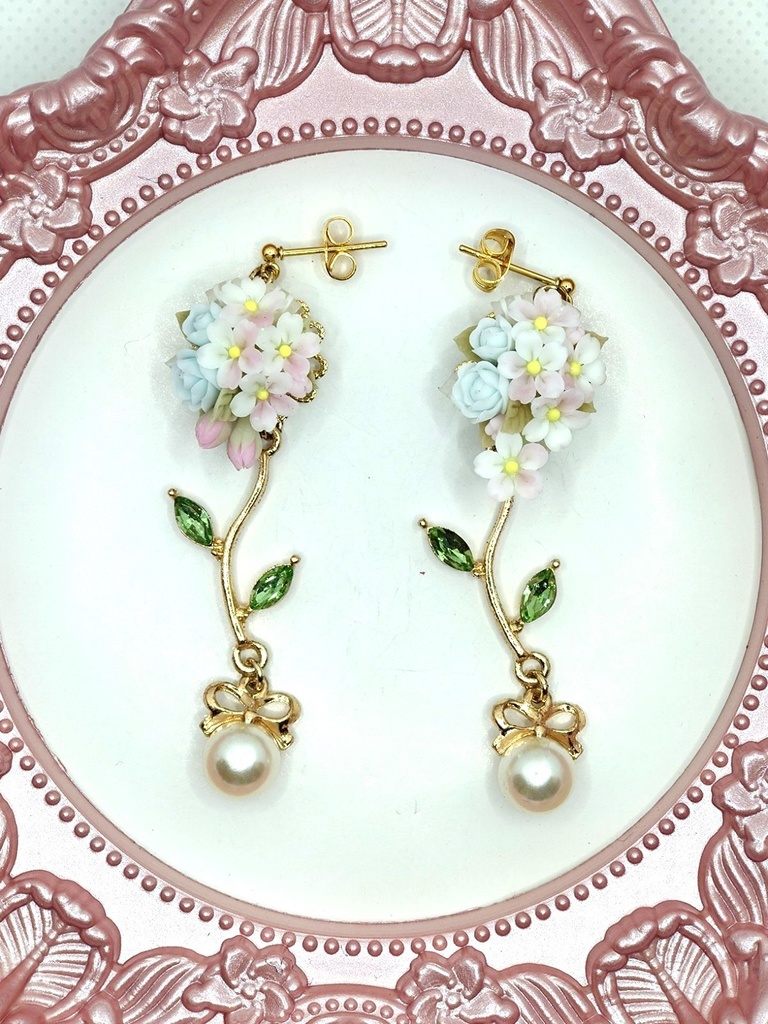 150 桜のキャスケードブーケピアス(サージカルステンレス)パーツ変更可