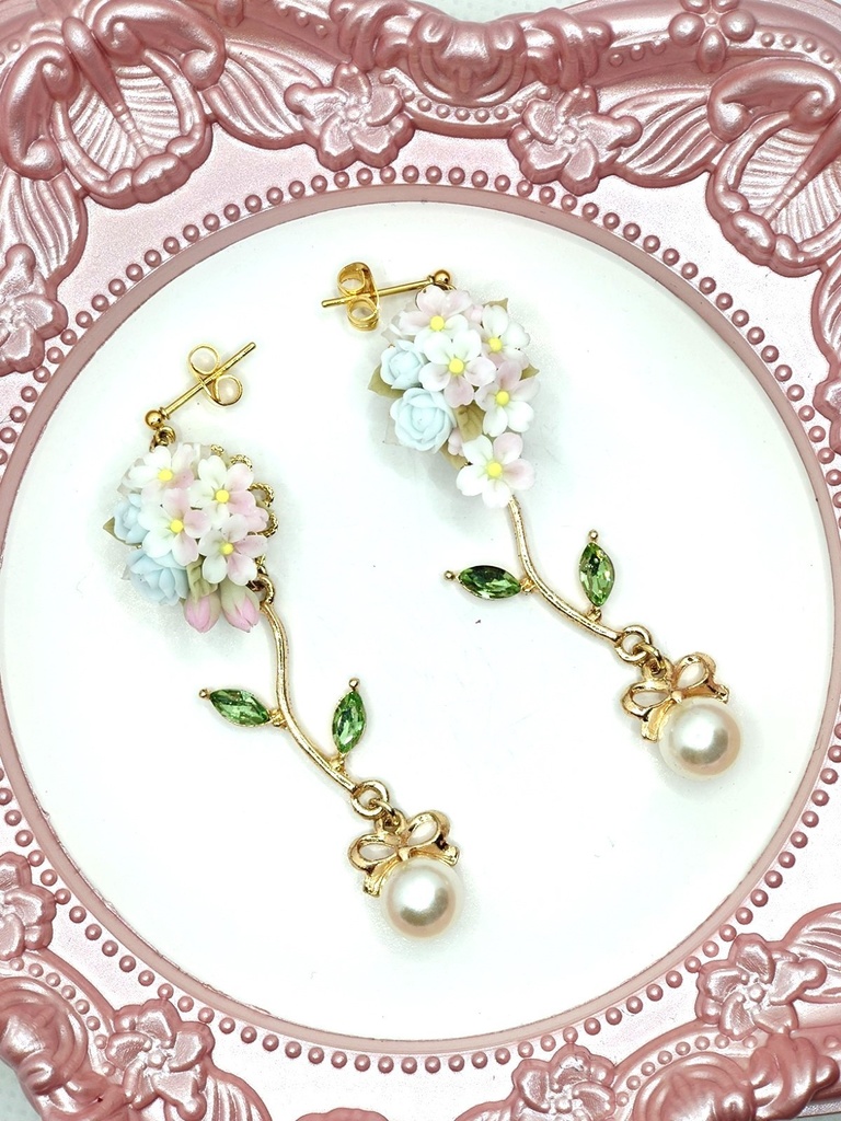 150 桜のキャスケードブーケピアス(サージカルステンレス)パーツ変更可