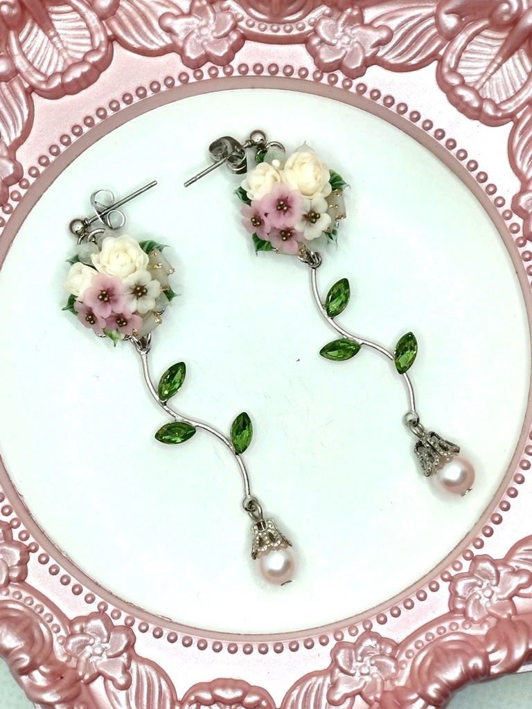 247 桜のブーケピアス(サージカルステンレス)パーツ変更可