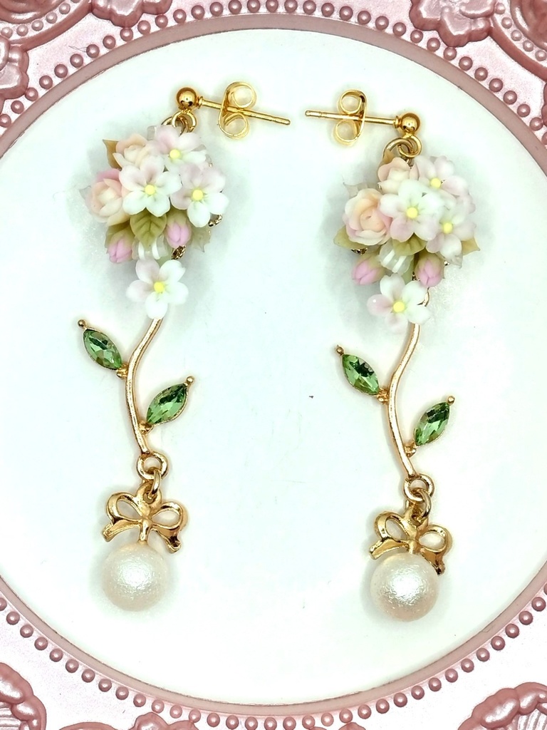 246 桜とバラのブーケピアス(サージカルステンレス)パーツ変更可