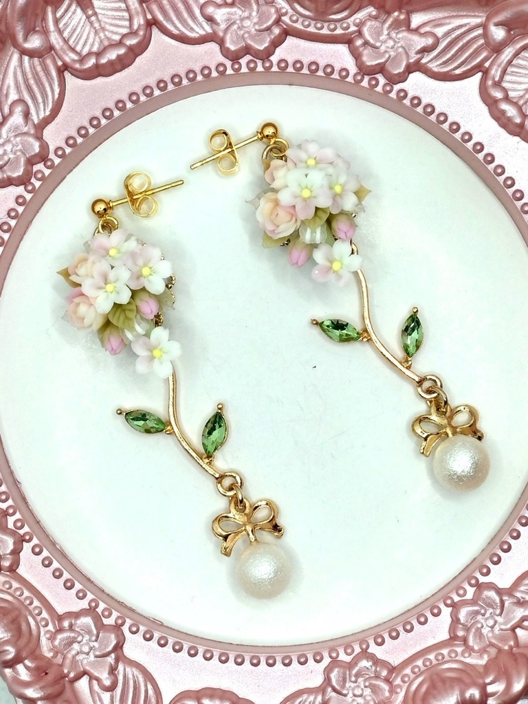 246 桜とバラのブーケピアス(サージカルステンレス)パーツ変更可