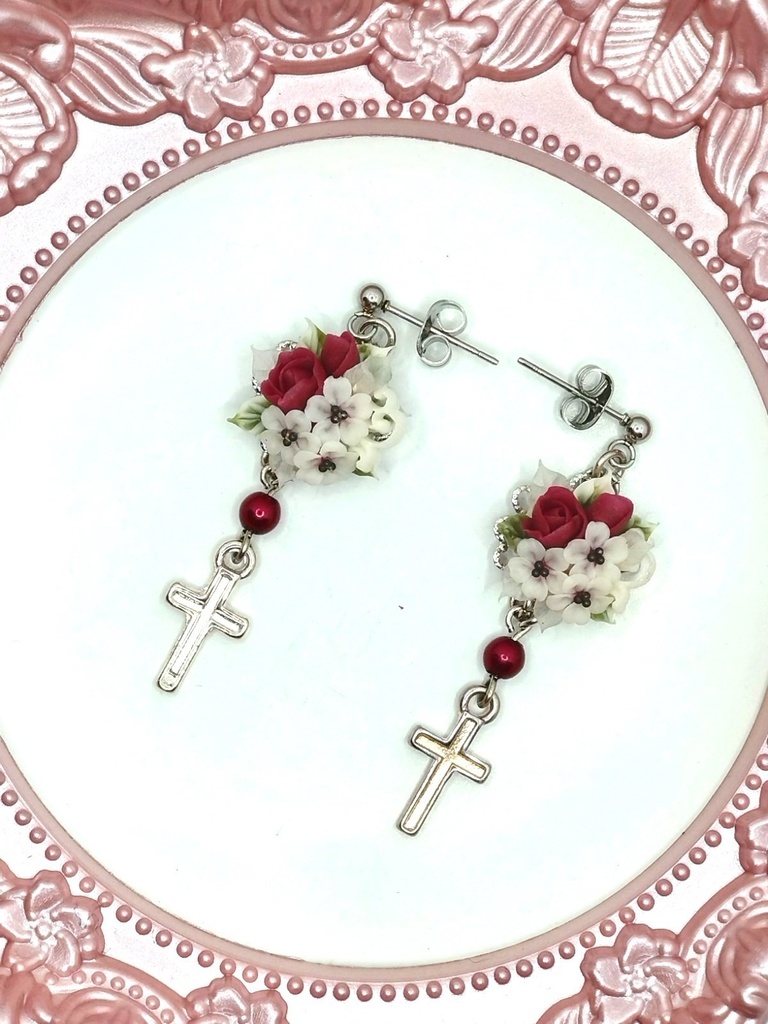 240 桜と赤いバラのブーケピアス(サージカルステンレス）パーツ変更可