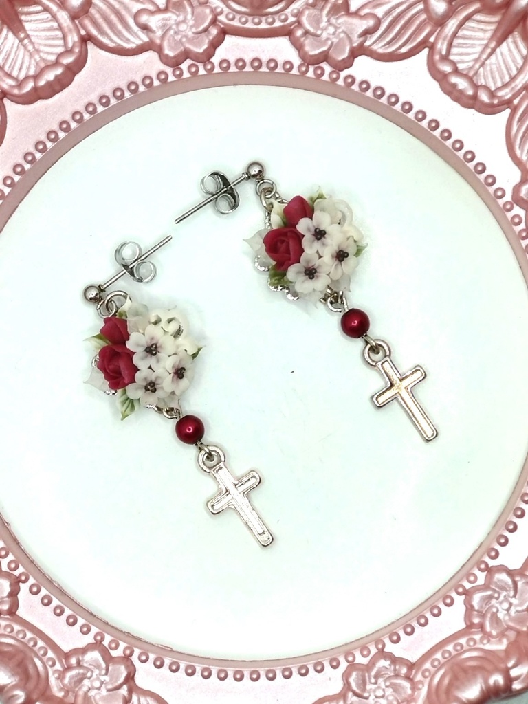 240 桜と赤いバラのブーケピアス(サージカルステンレス)パーツ変更可