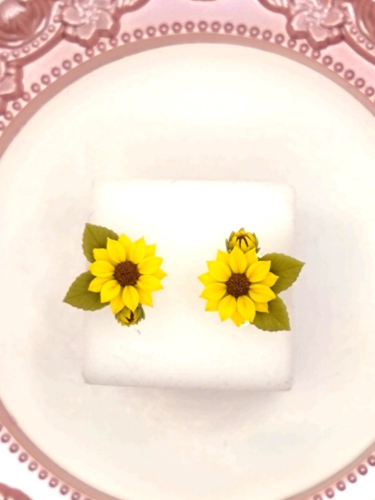 208 ひまわりのミニブーケピアス(サージカルステンレス)チャーム着脱可