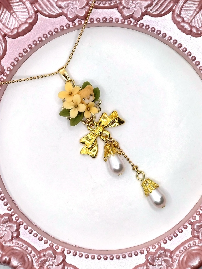 350 金木犀とちびくまちゃんブーケネックレス
