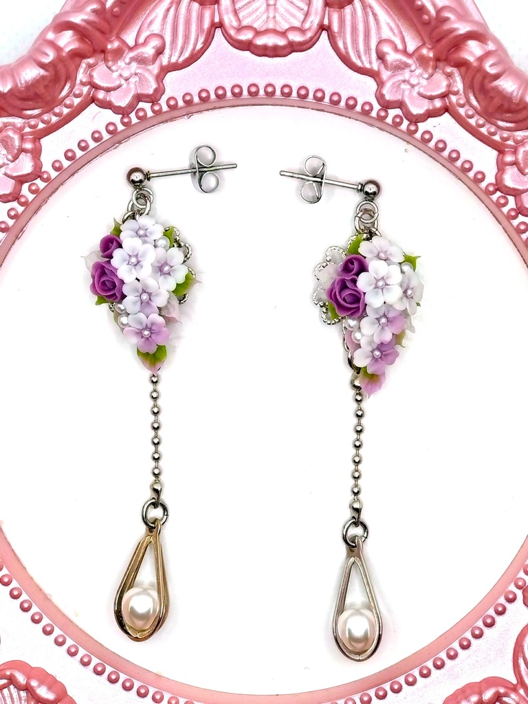 375 桜とバラのブーケピアス(サージカルステンレス)/イヤリング/樹脂ノンホールピアス/クリップ式イヤリング(サージカルステンレス)