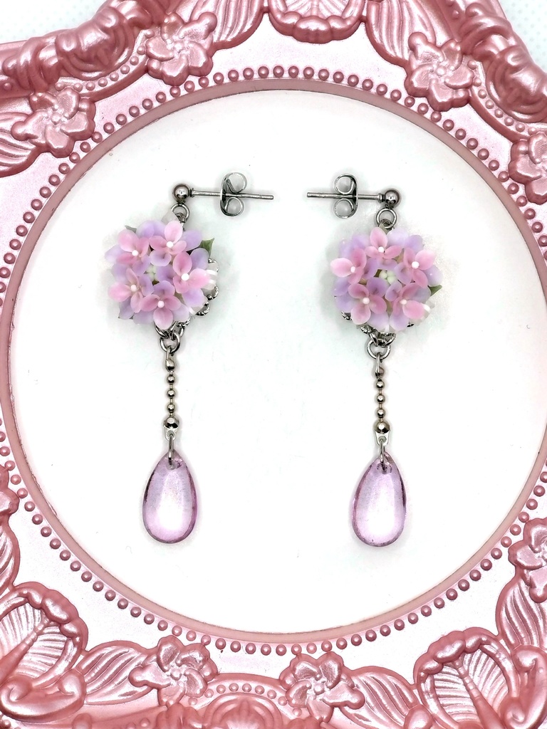 411 紫陽花(ピンク)のブーケピアス(サージカルステンレス)/イヤリング/樹脂ノンホールピアス/クリップ式イヤリング(サージカルステンレス)