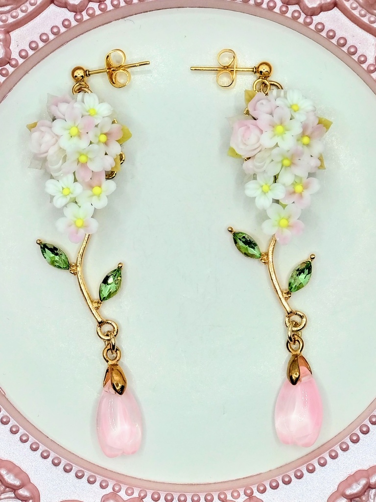 419 桜のキャスケードブーケピアス