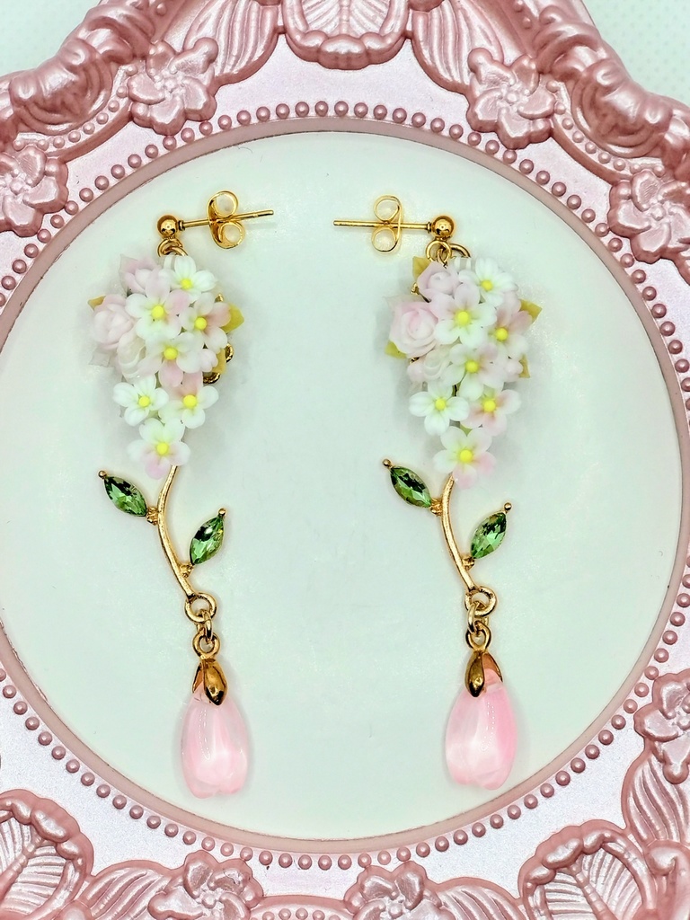 419 桜のキャスケードブーケピアス