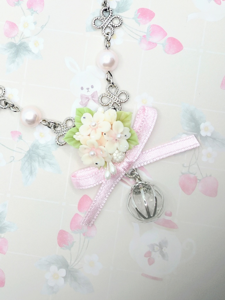 553 桜のブーケネックレス(かごチャーム)