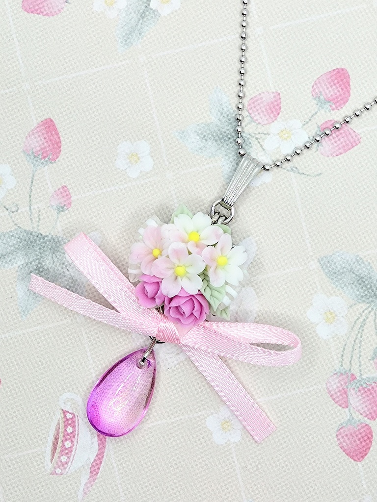 487 桜のラウンドブーケリボンネックレス