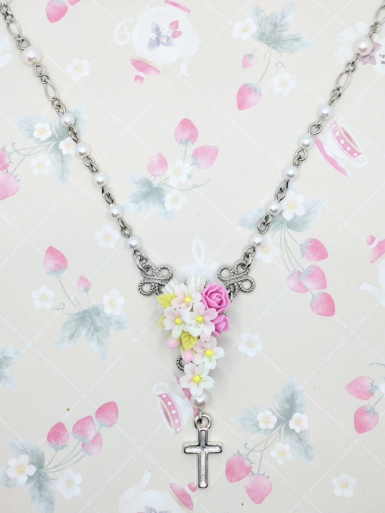 493 桜のキャスケードブーケミニロザリオネックレス