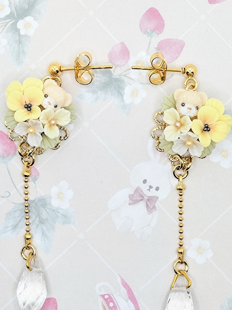 499 パンジーとちびくまちゃんブーケピアス