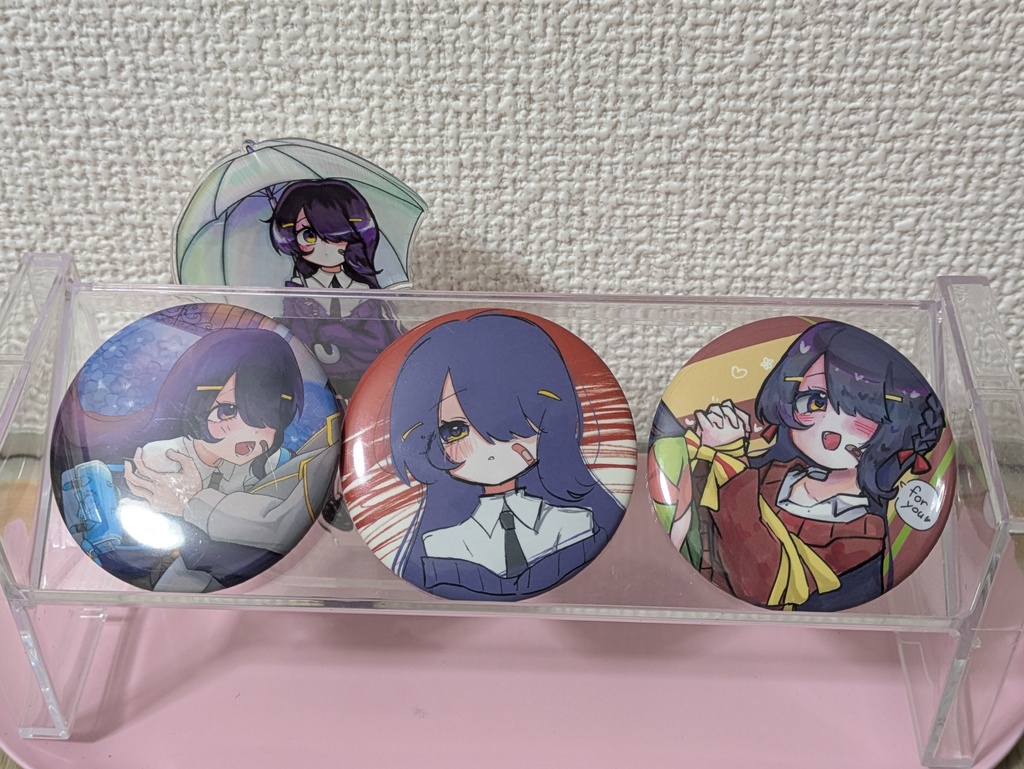 三日月紫雨缶バッジ