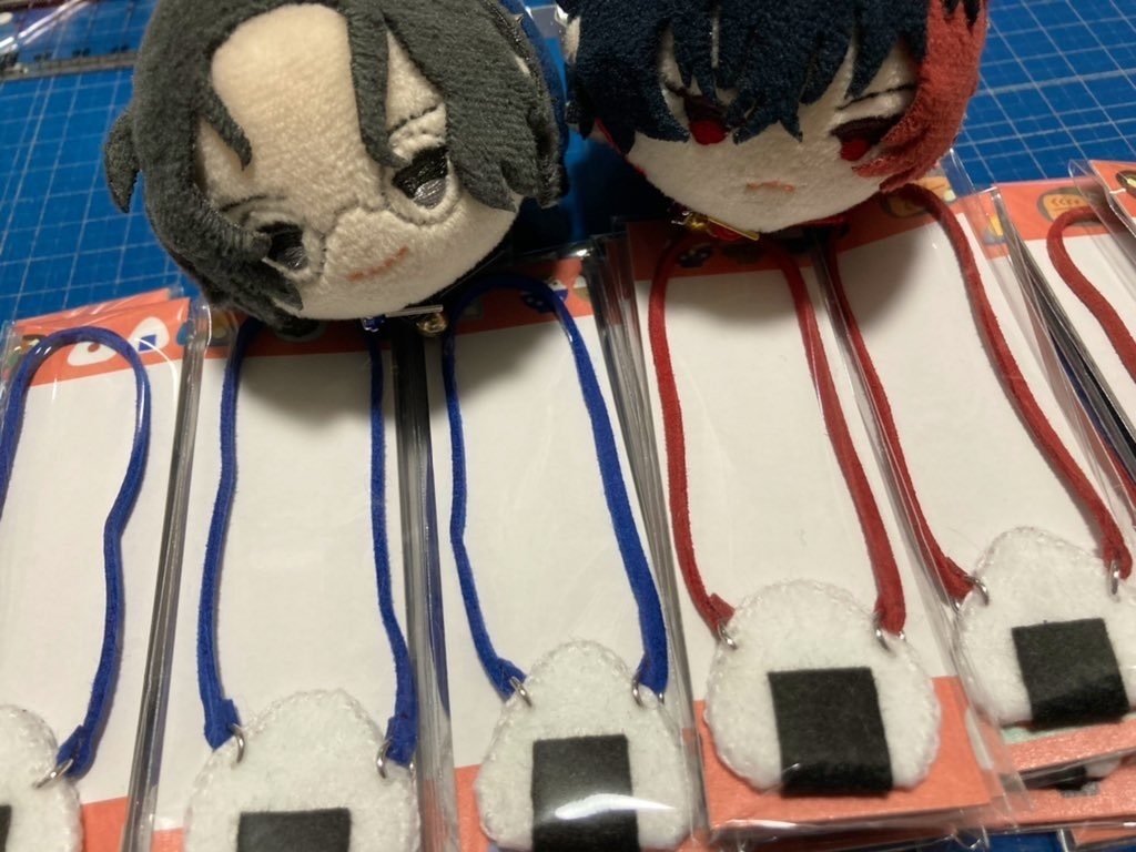 おにぎり型ポシェット