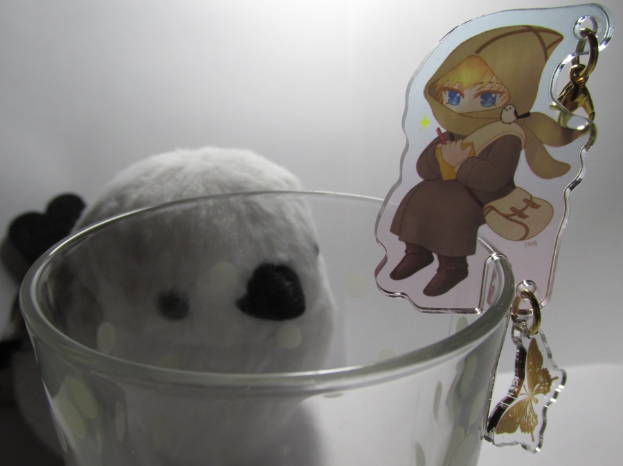 カップに乗る頭巾ちゃんアクキー(2種)