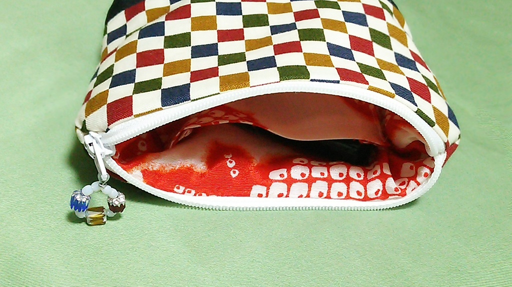 【鬼滅モチーフ】かまぼこ隊イメージ・市松模様のミニポーチ