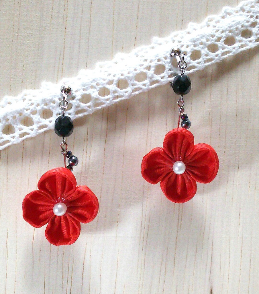 【ハイキュー!】音駒イメージ・つまみ細工の小花イヤリング