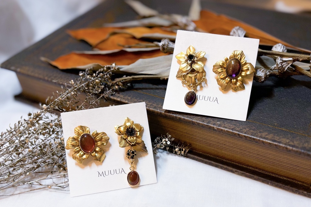 8/31新作◇広光兄弟ヴィンテージブローチ風ピアス