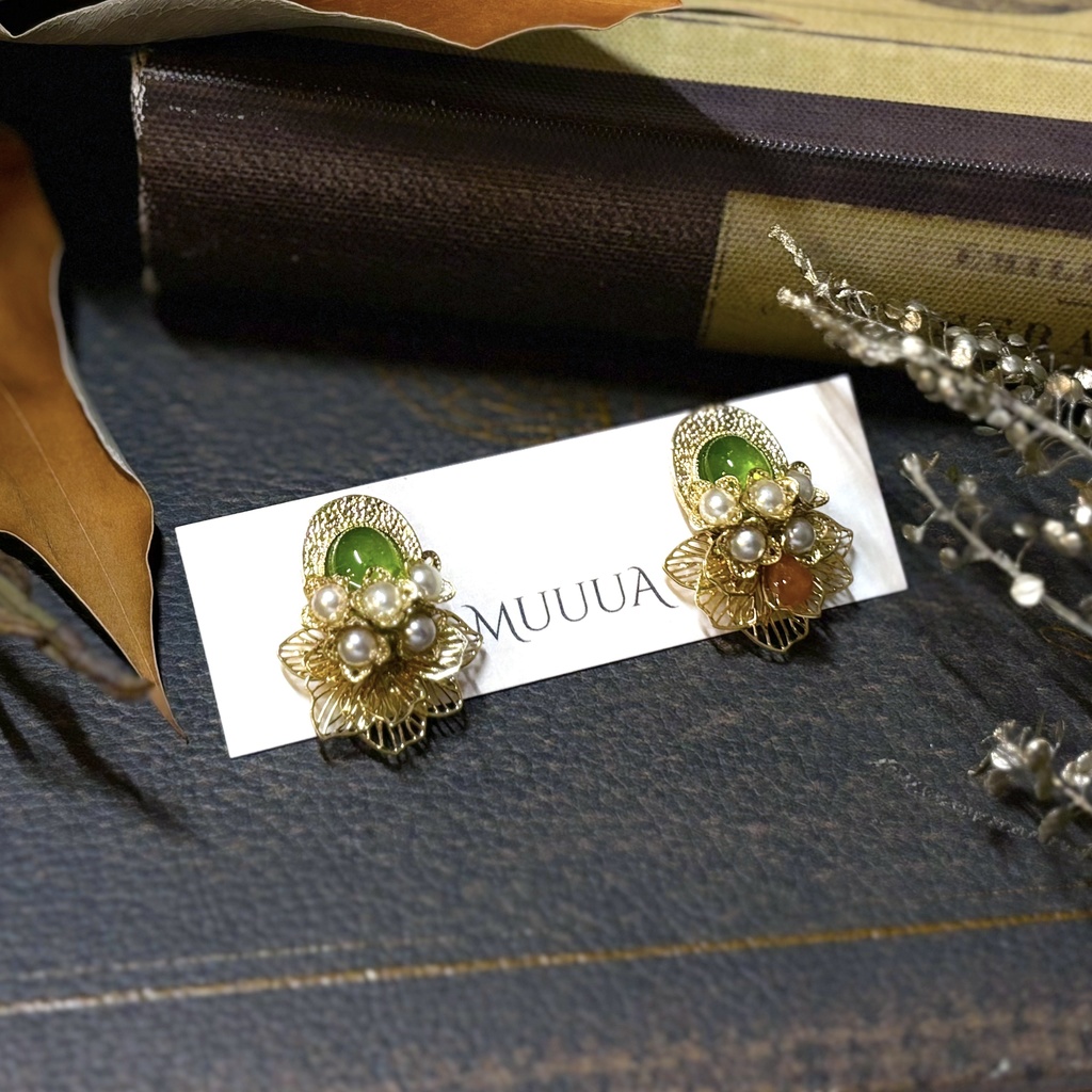 11/16新作◇江ヴィンテージブローチ風ピアス