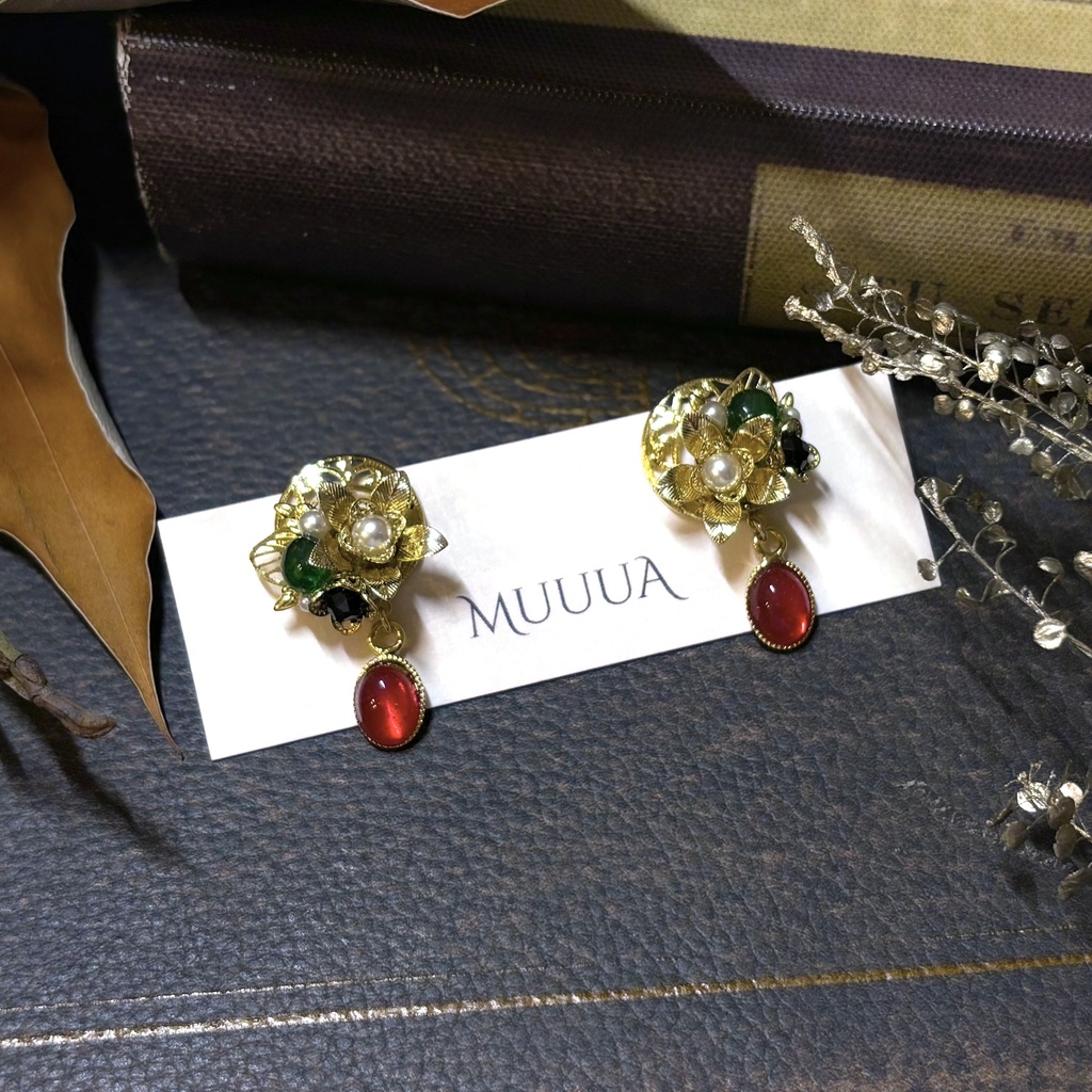 11/16新作◇江ヴィンテージブローチ風ピアス