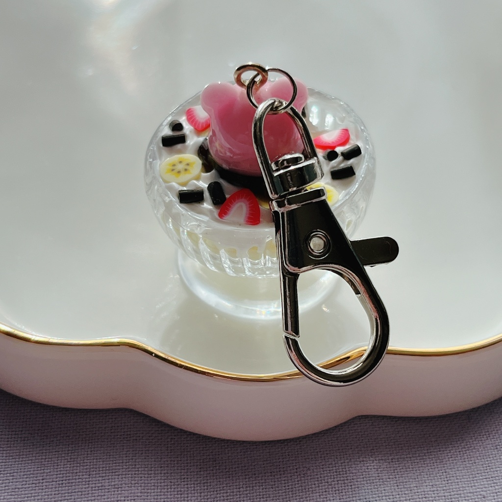 くまプリンアラモードキーホルダー