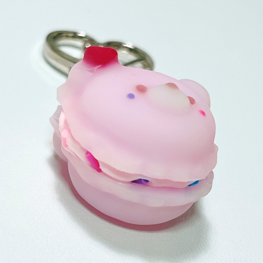 クマカロン(いちご)ストラップ
