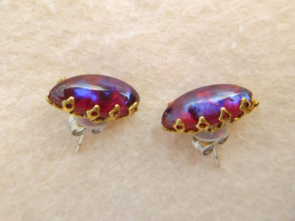 ドラゴンズブレス スタッドピアス(イヤリング変更不可)