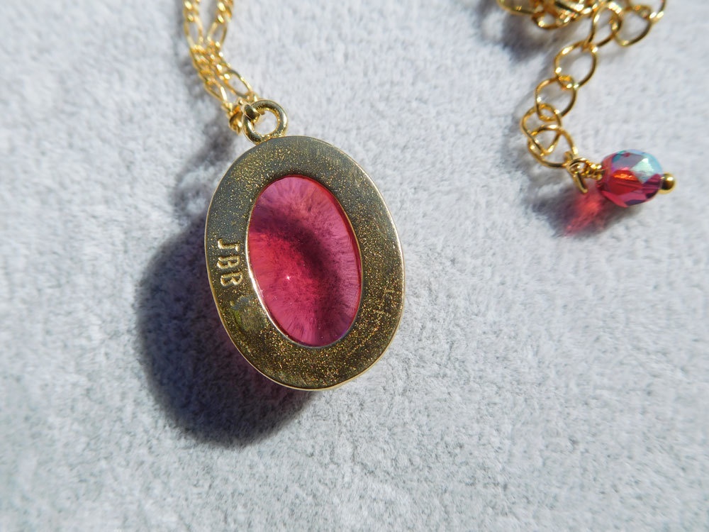 ローズレッドのドラゴンズブレス ペンダント