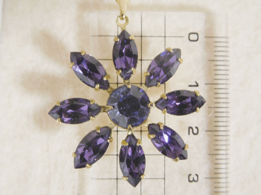 【完売】匂い紫の花