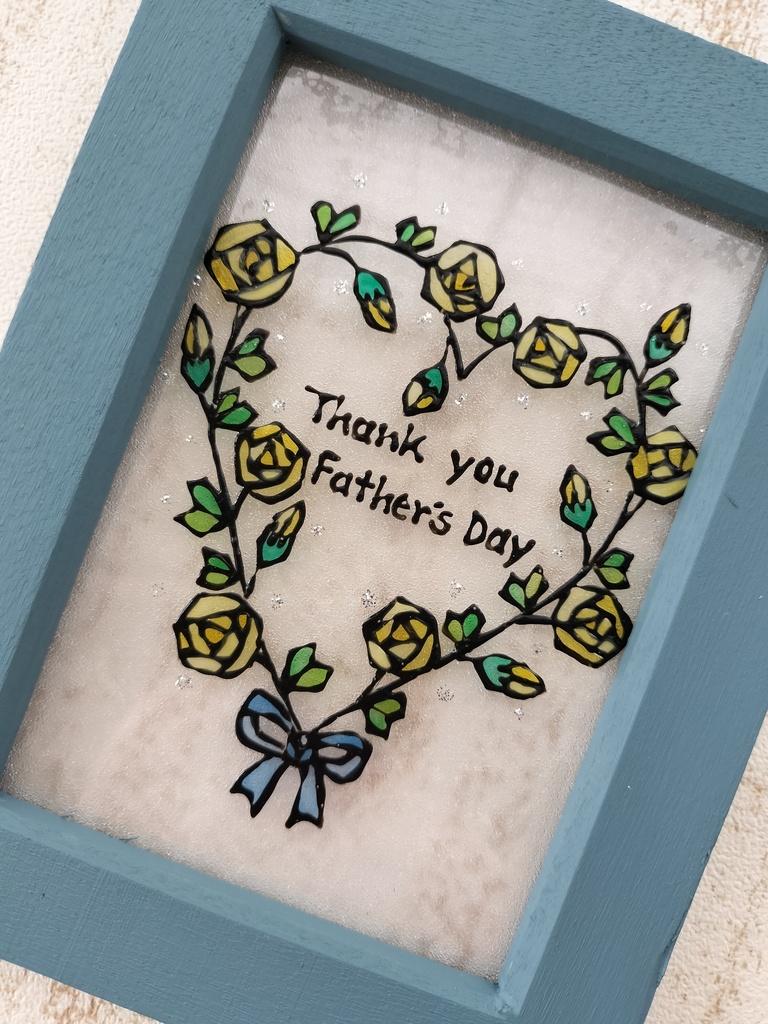 送料無料*ステンドグラス風フレーム*父の日・黄色いバラ・イラスト・グラスデコ・プレゼントにも・ハンドメイド♪︎