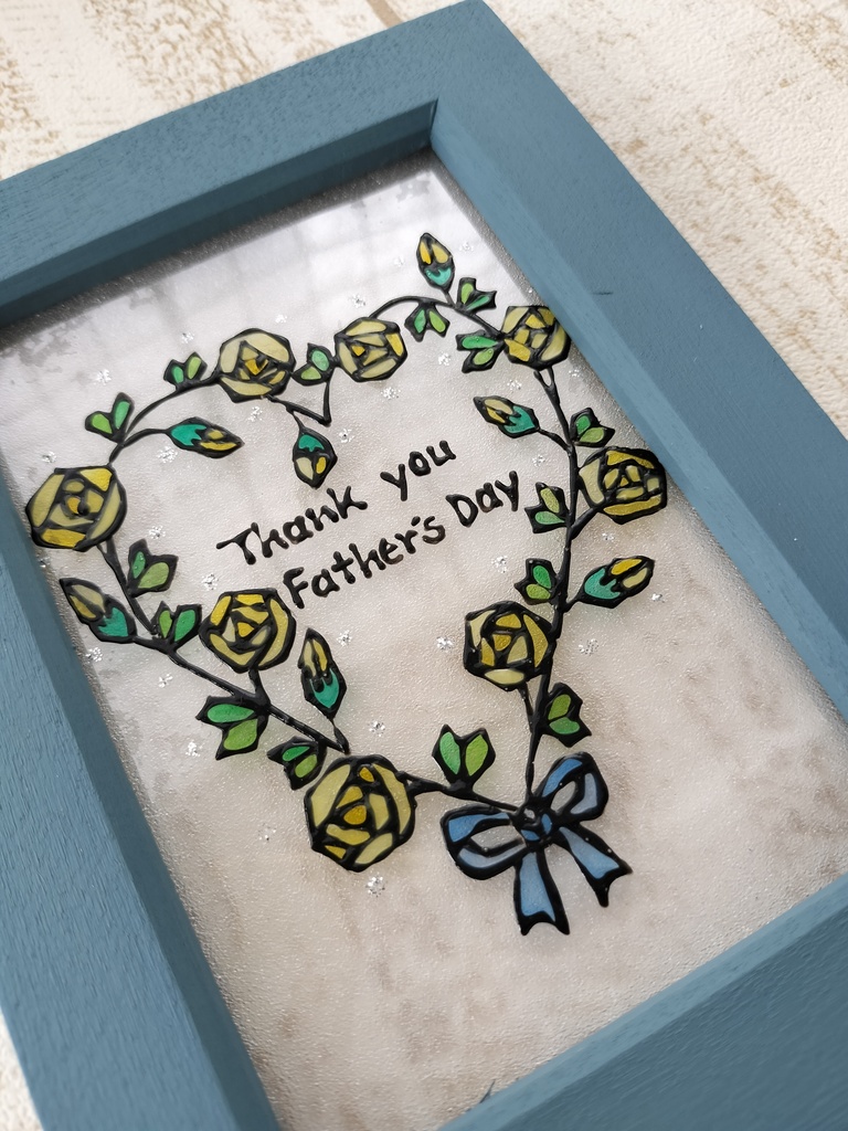 送料無料*ステンドグラス風フレーム*父の日・黄色いバラ・イラスト・グラスデコ・プレゼントにも・ハンドメイド♪︎