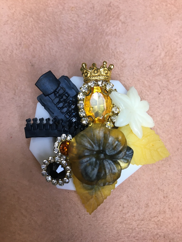 ツイステ ポニーフック 寮イメージ