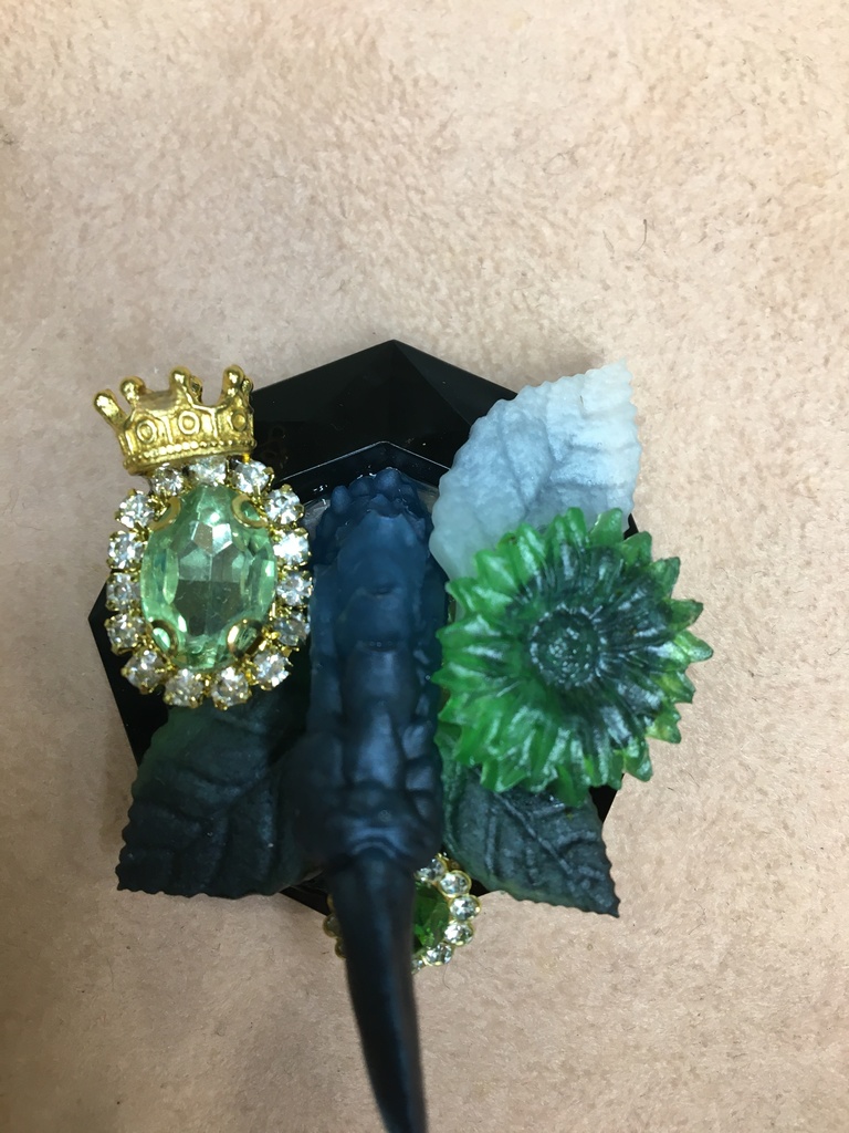 ツイステ ポニーフック 寮イメージ