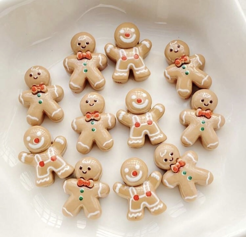 自分でデコレーションできる🎁リースの被り物