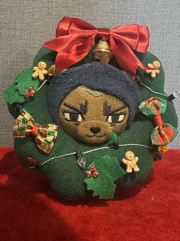 自分でデコレーションできる🎁リースの被り物