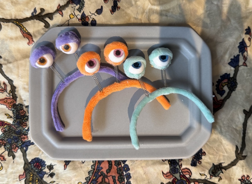 モンスターカチューシャ👀