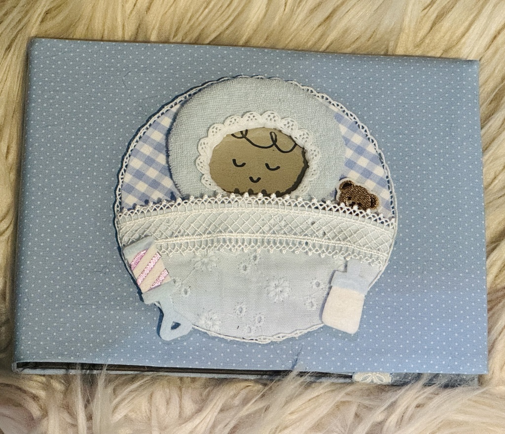 🍼赤ちゃんアルバムカバー