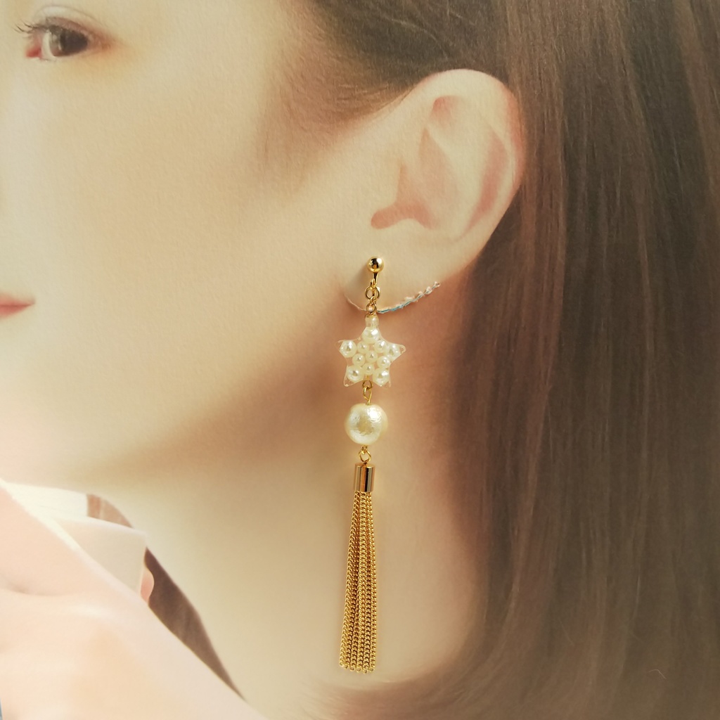 星と月のアシンメトリーイヤリング