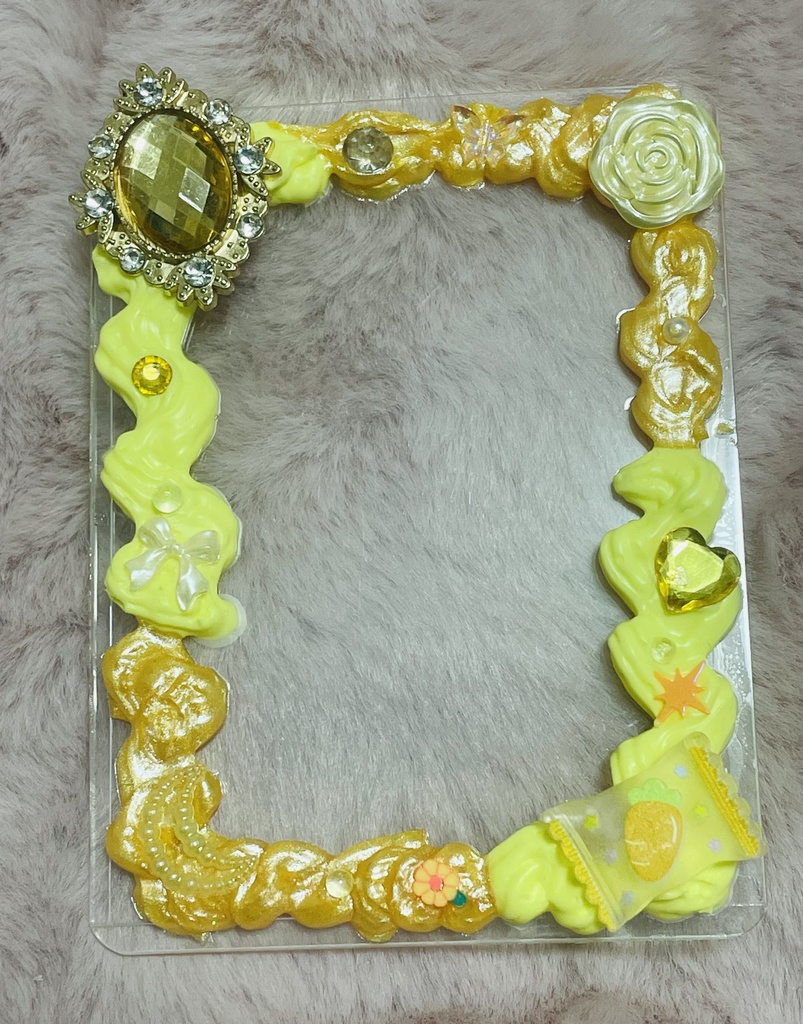 【ダイヤビジュー2色カラー縦向き】 B8サイズ硬質ケース