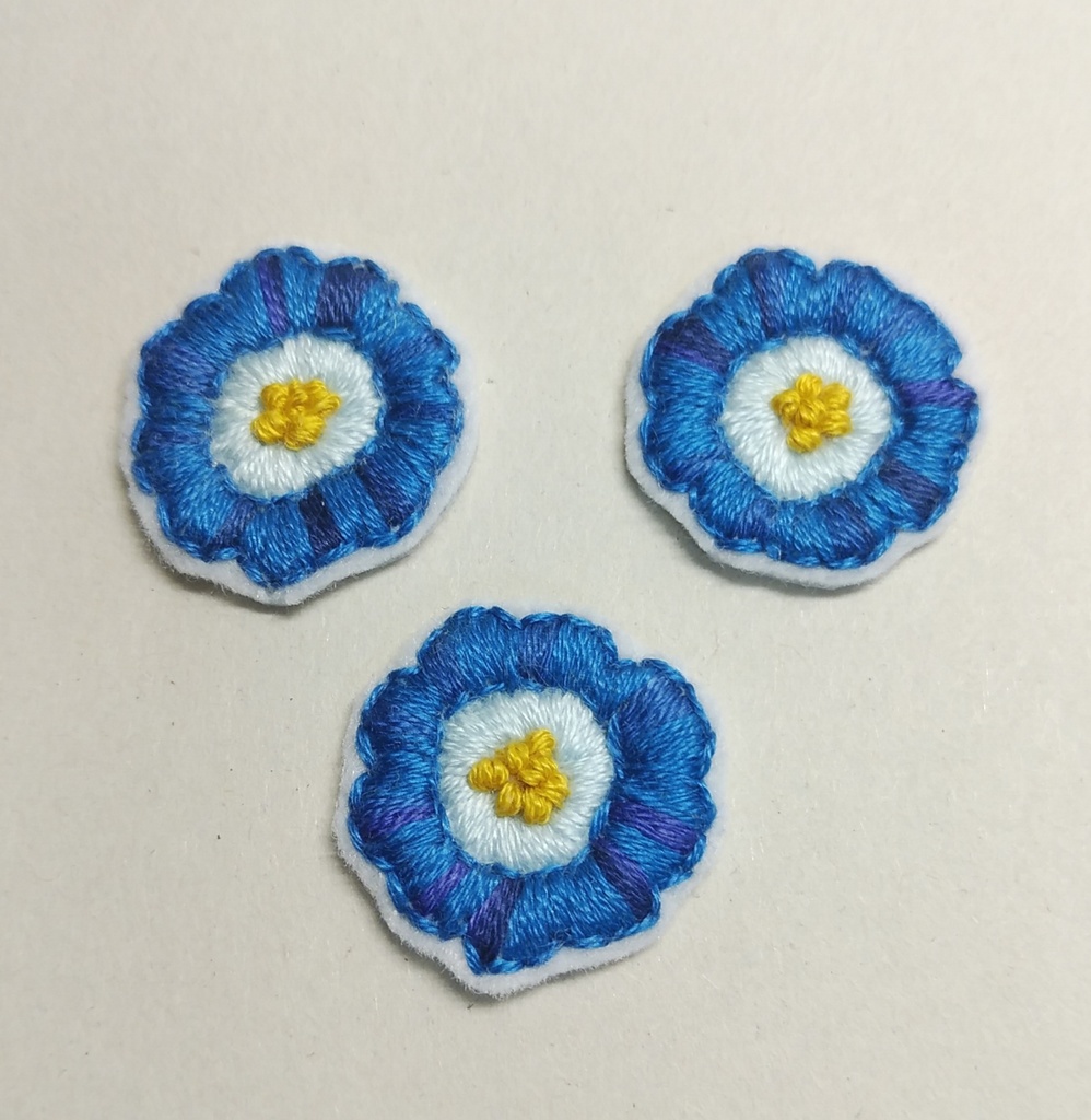 青いのお花【刺繍シール】