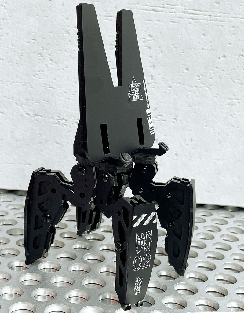 多脚型スマホスタンド 戦02