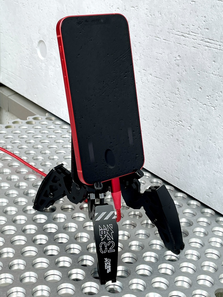 多脚型スマホスタンド 戦02