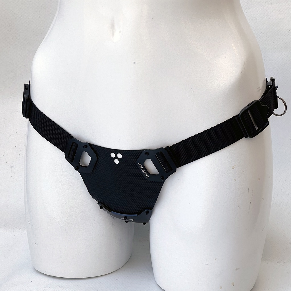 装甲パンティユニット RT-001 試作型