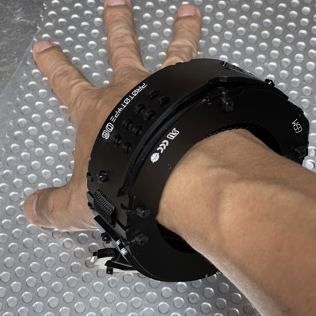 装甲リストバンドユニット type06-solid