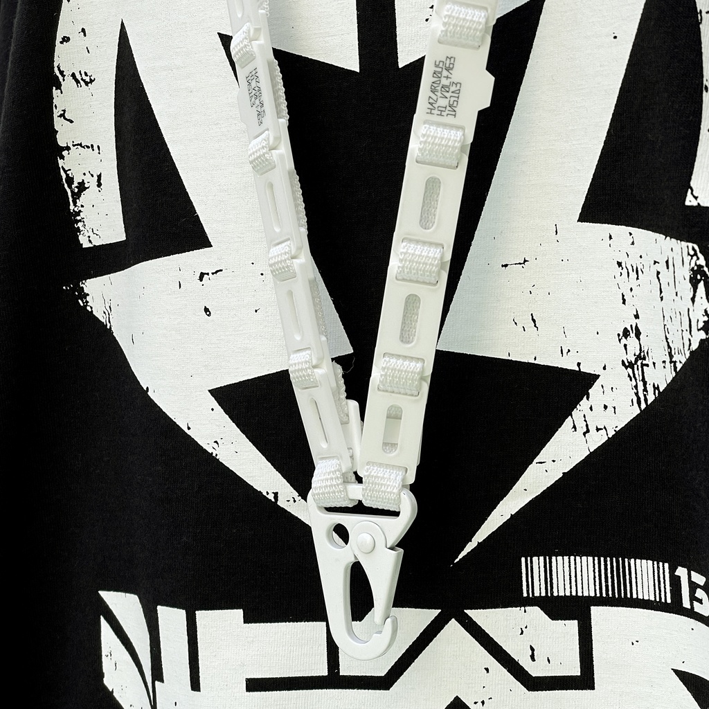 装甲ネックストラップユニット